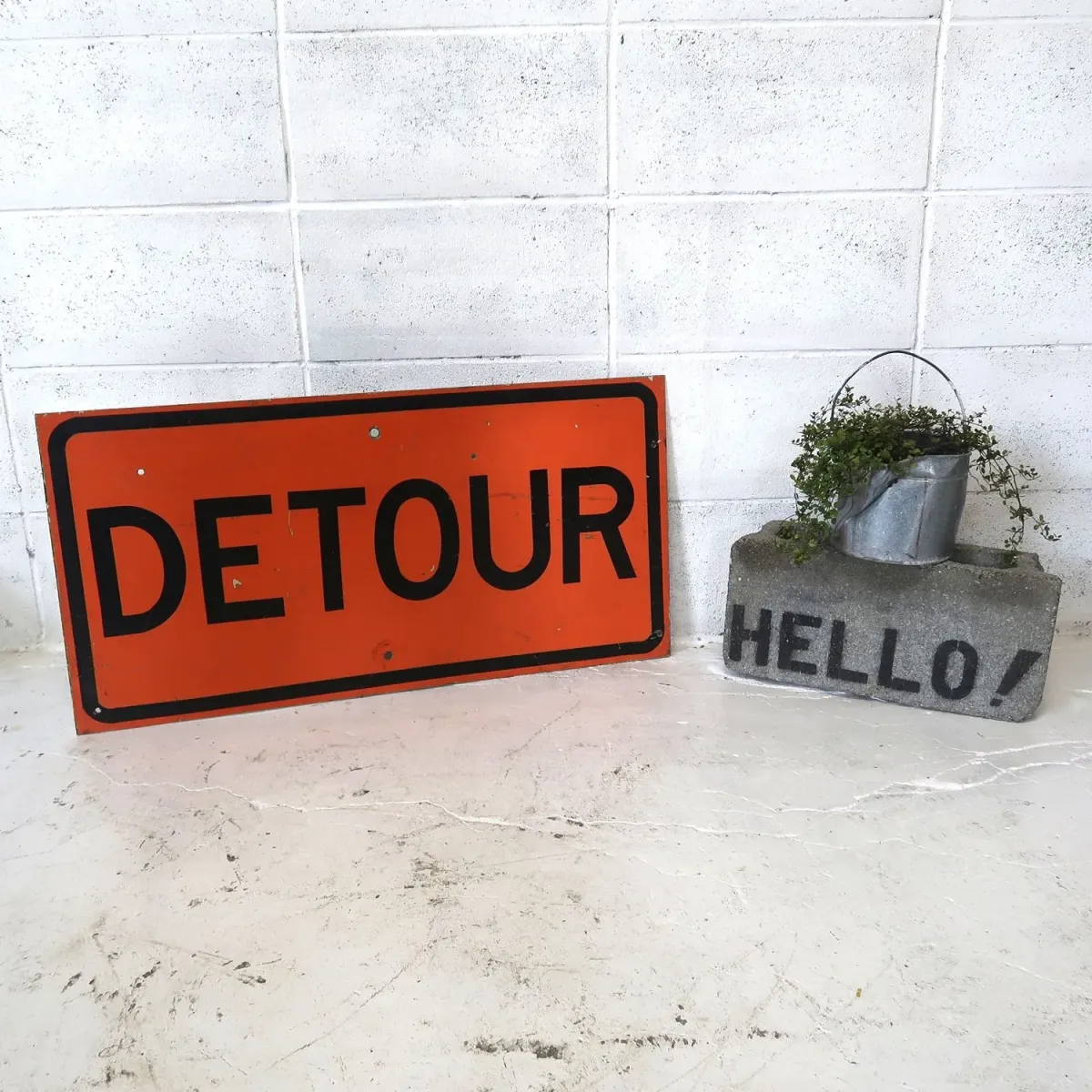 DETOUR ビンテージ ロードサイン