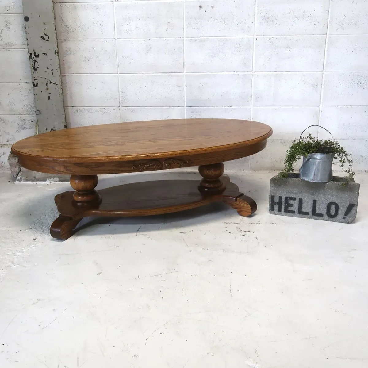 HEIRLOOM ENTERPRISES INC. コーヒーテーブル