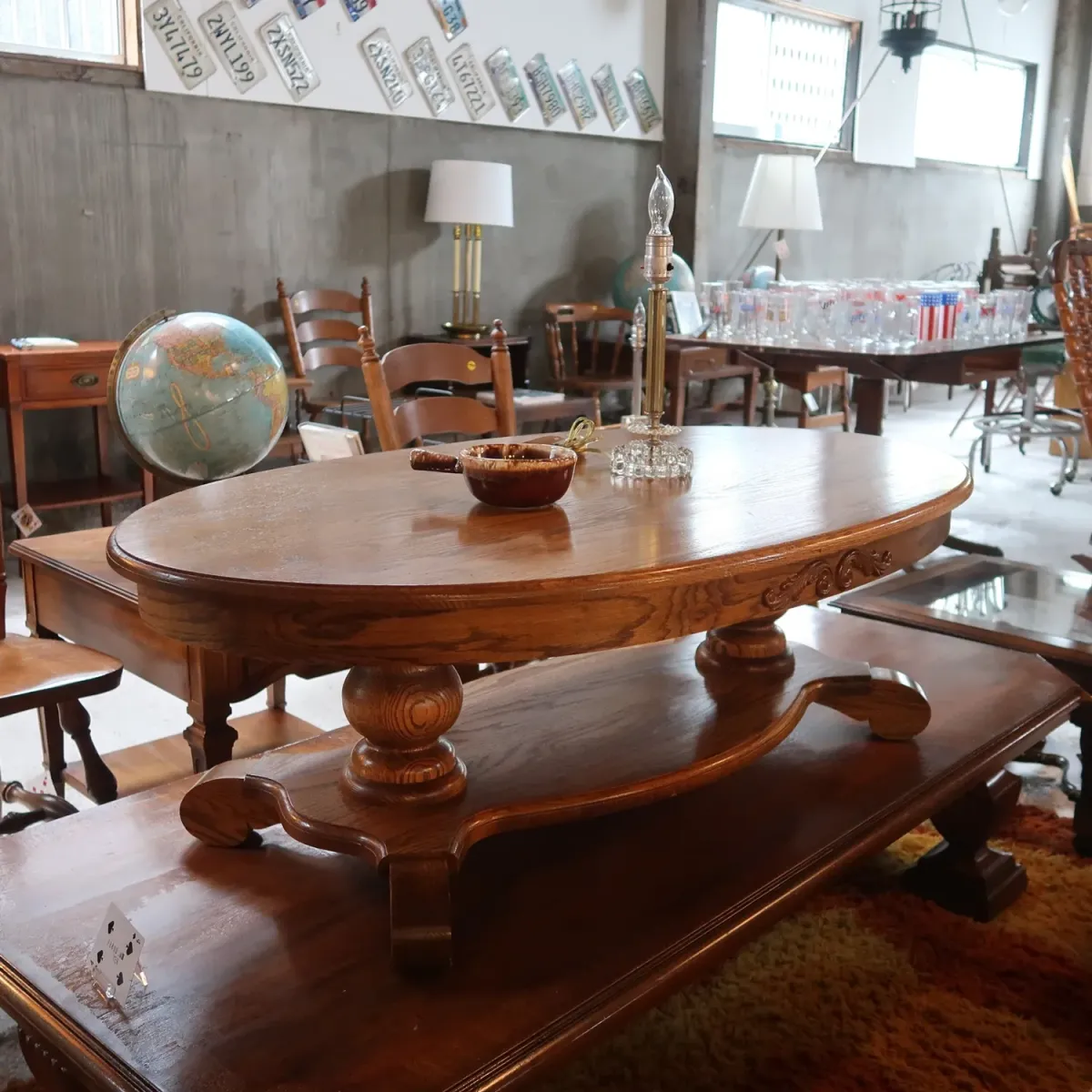 HEIRLOOM ENTERPRISES INC. コーヒーテーブル