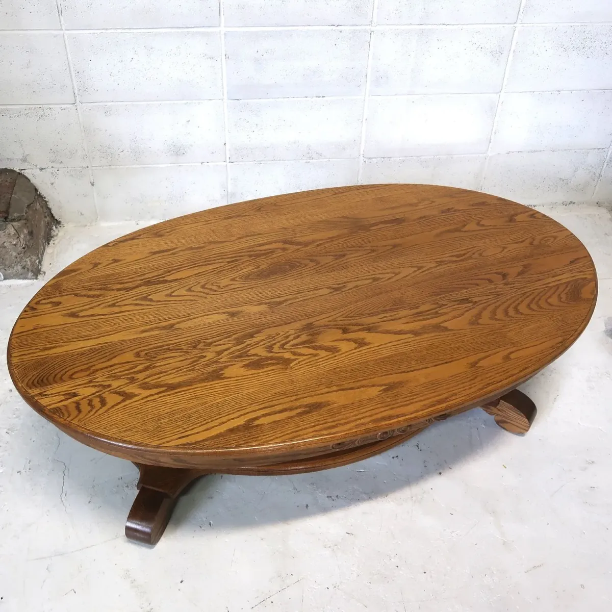 HEIRLOOM ENTERPRISES INC. コーヒーテーブル