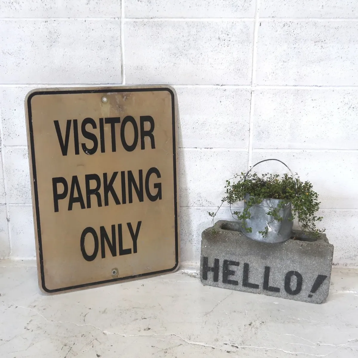VISITOR PARKING ONLY ビンテージ ロードサイン
