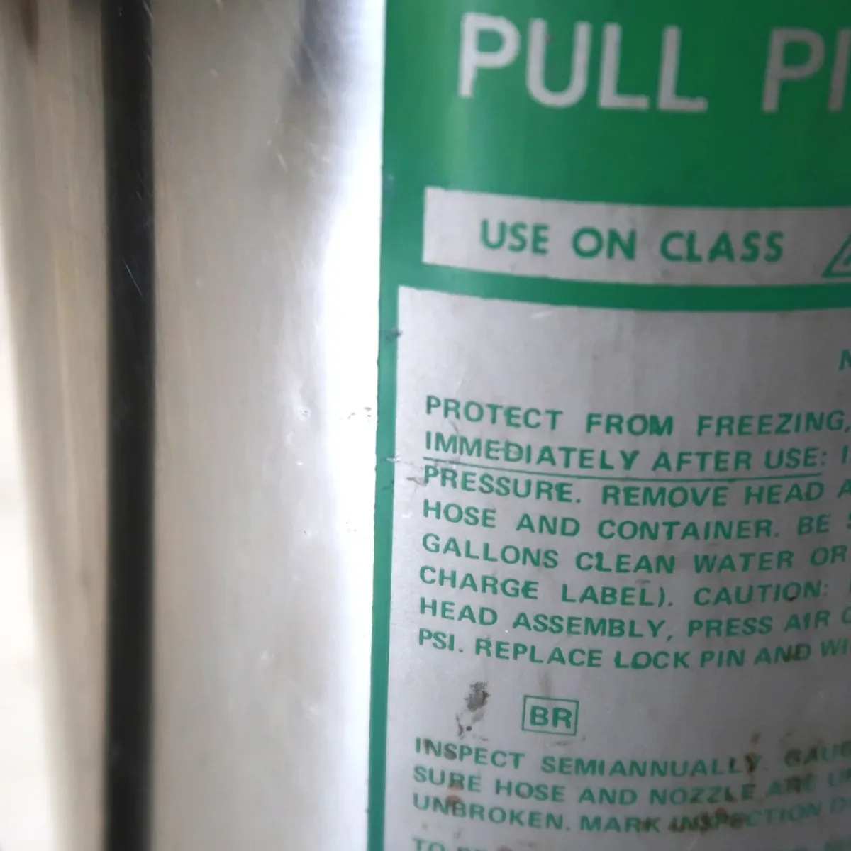 ビンテージ 消火器 クロムメッキ