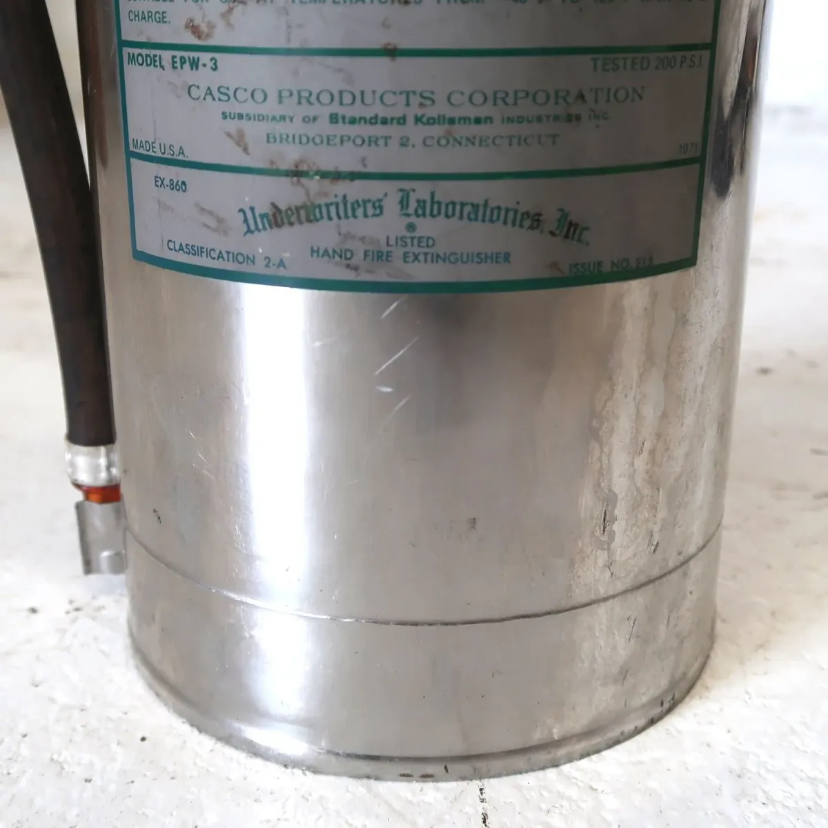 ビンテージ 消火器 クロムメッキ