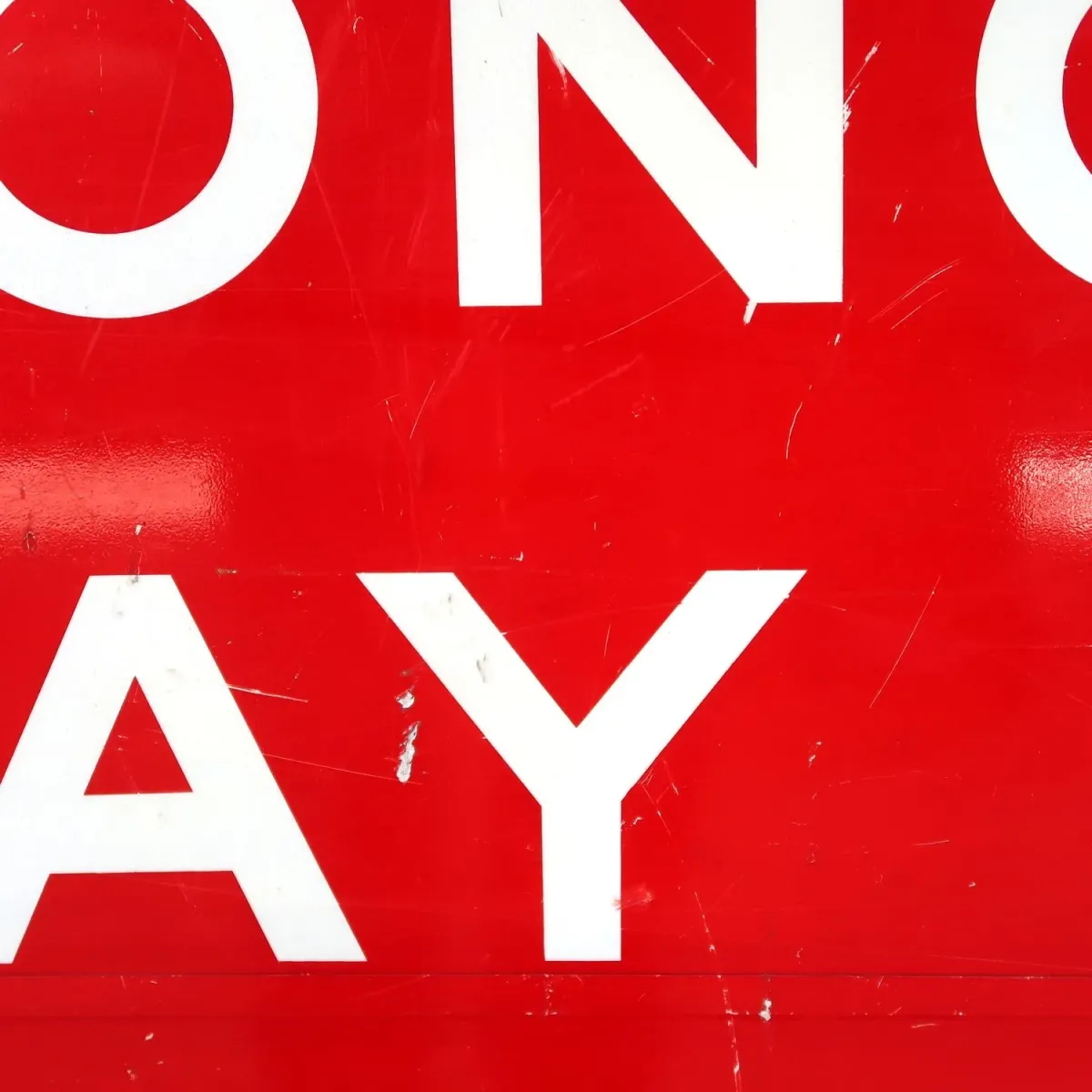 WRONG WAY ロードサイン