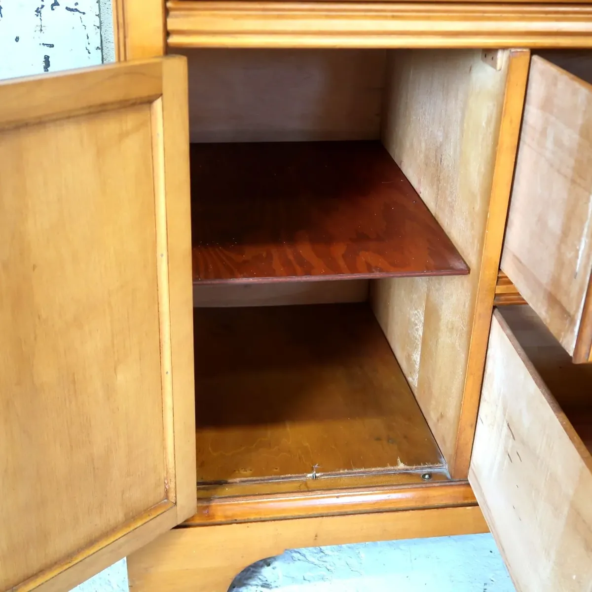 ST. JOHNS アンティーク サイドボード