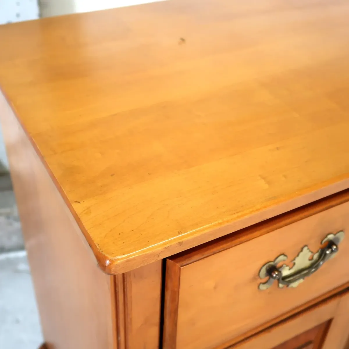 ST. JOHNS アンティーク サイドボード