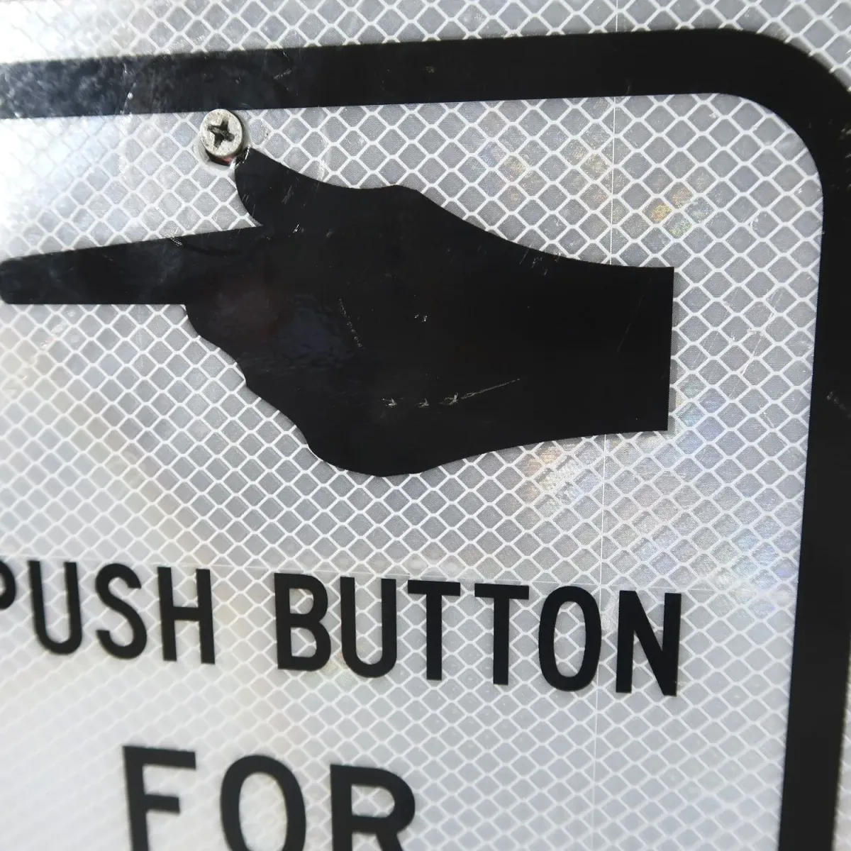 PUSH BUTTON ロードサイン