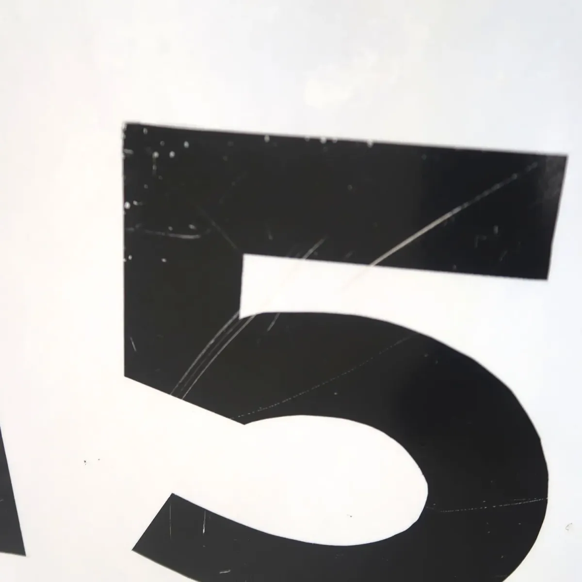 ロードサイン SPEED LIMIT 15