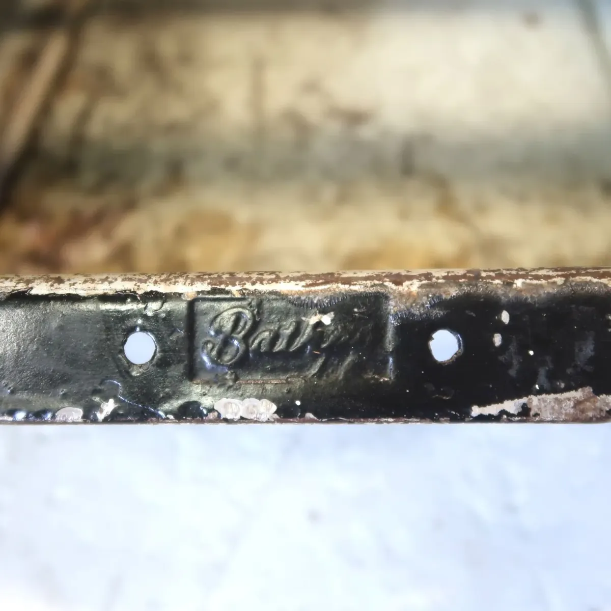 Bathey ビンテージ メタルキャビネット