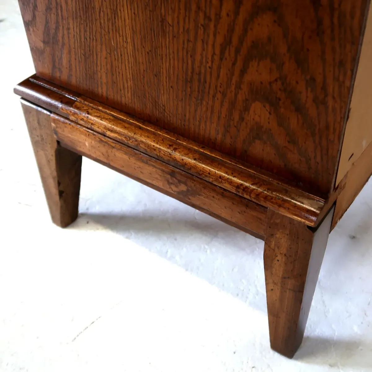 Dixie Furniture ビンテージ ウッドキャビネット