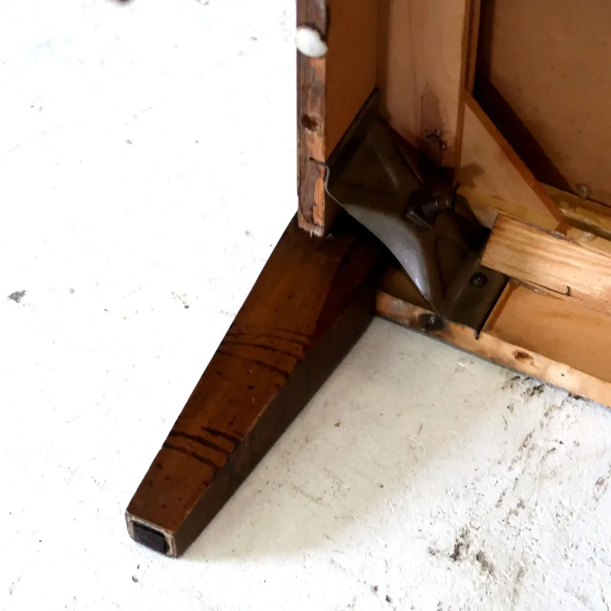 Dixie Furniture ビンテージ ウッドキャビネット