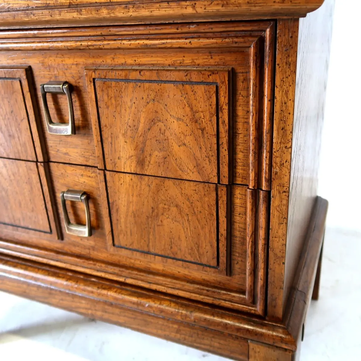 Dixie Furniture ビンテージ ウッドキャビネット
