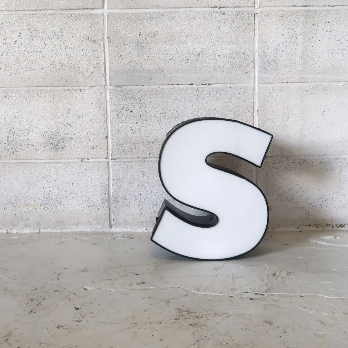 ビンテージ レターサイン S