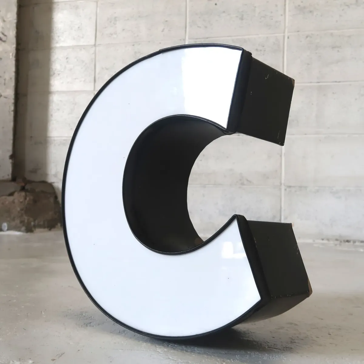 ビンテージ レターサイン C