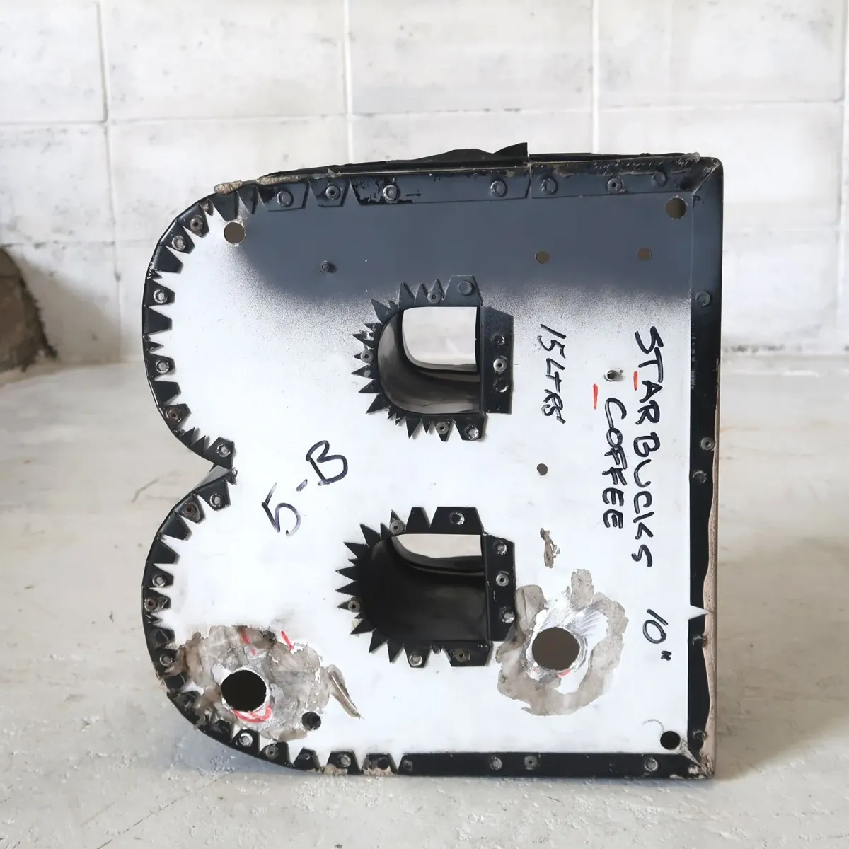 ビンテージ レターサイン B