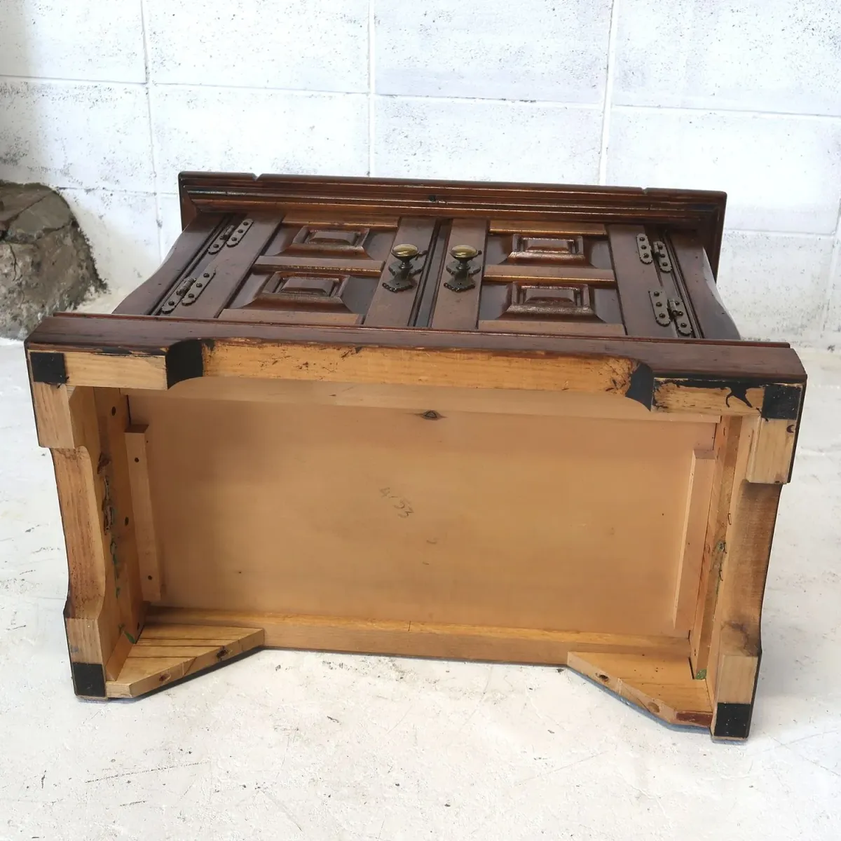 アンティーク ナイトスタンド