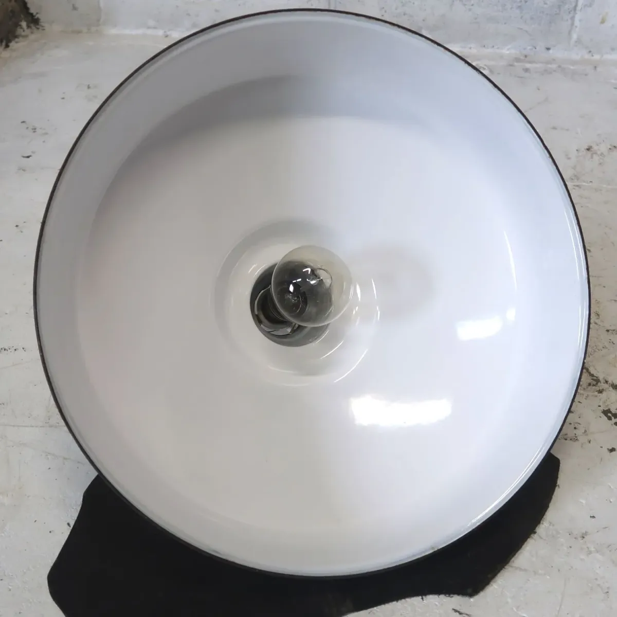 ビンテージ ホーロー ファクトリーランプ