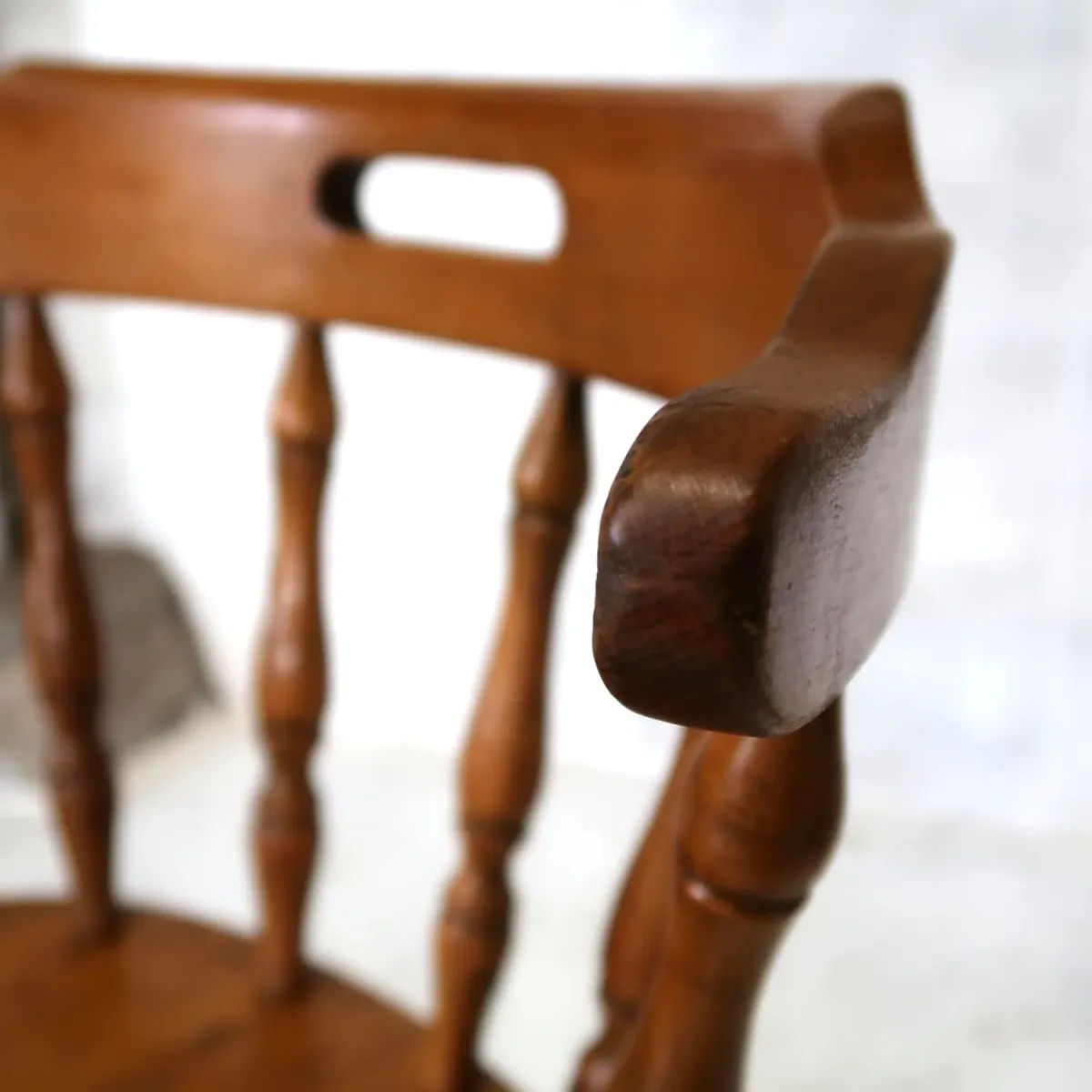 アンティーク ウッドチェア