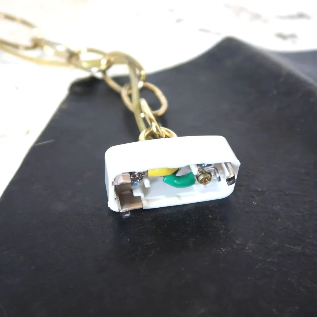 アンティーク ミルクガラス ペンダントランプ