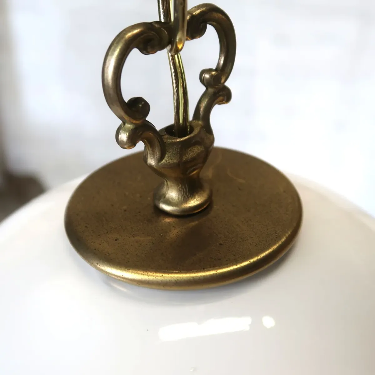 アンティーク ミルクガラス ペンダントランプ