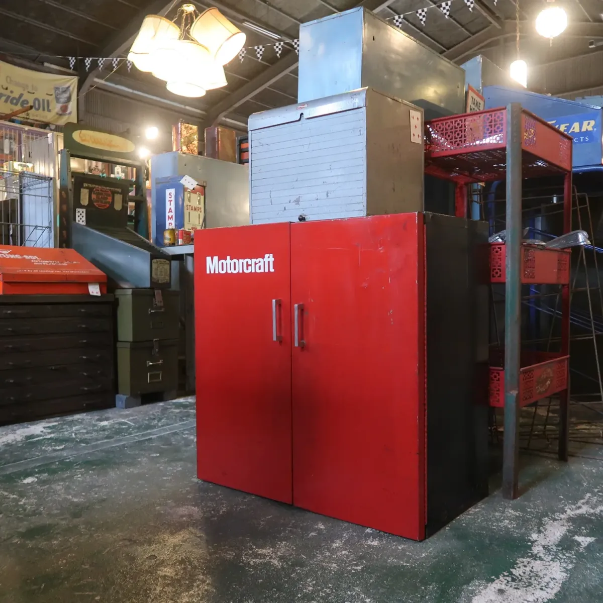 Motorcraft ビンテージ パーツキャビネット