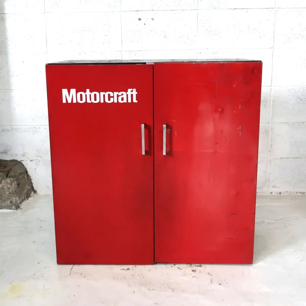 Motorcraft ビンテージ パーツキャビネット