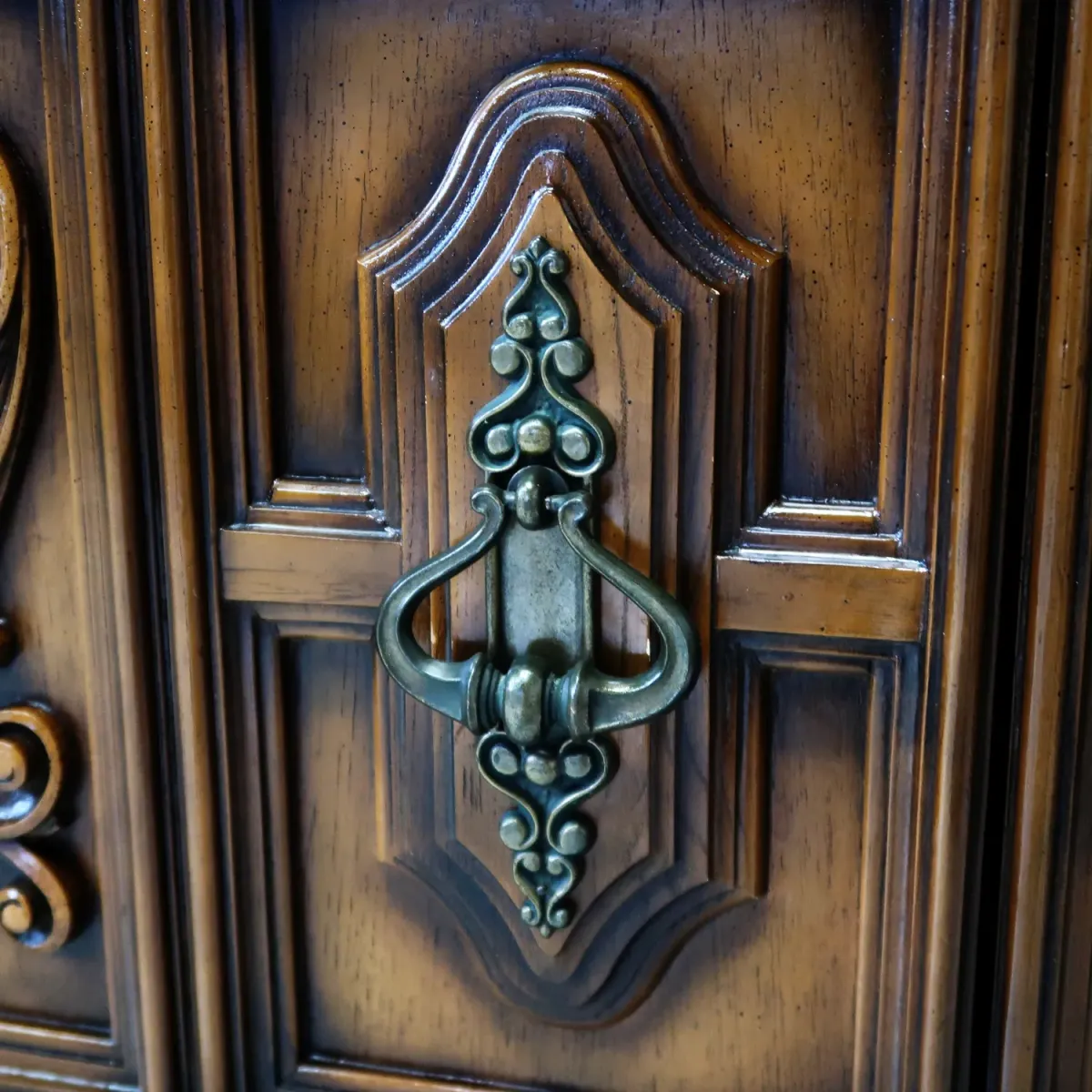 アンティーク ナイトスタンド