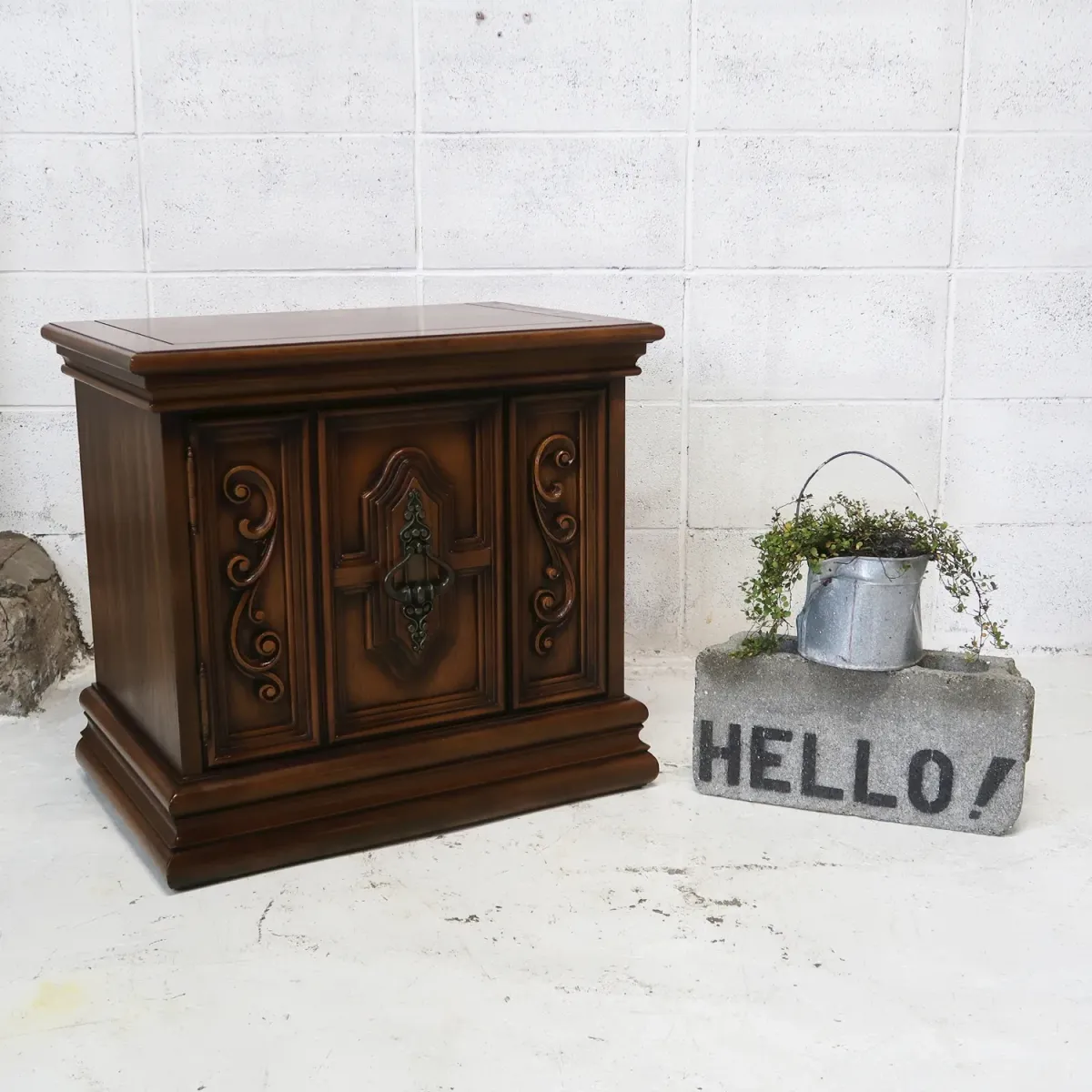 アンティーク ナイトスタンド