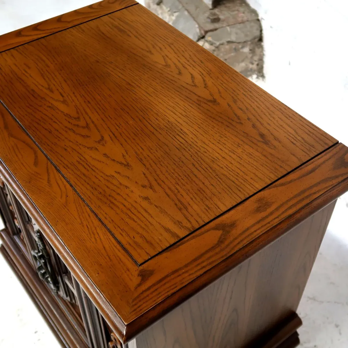 アンティーク ナイトスタンド