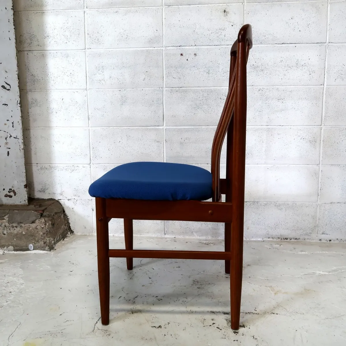 アンティーク ウッドチェア チークウッド