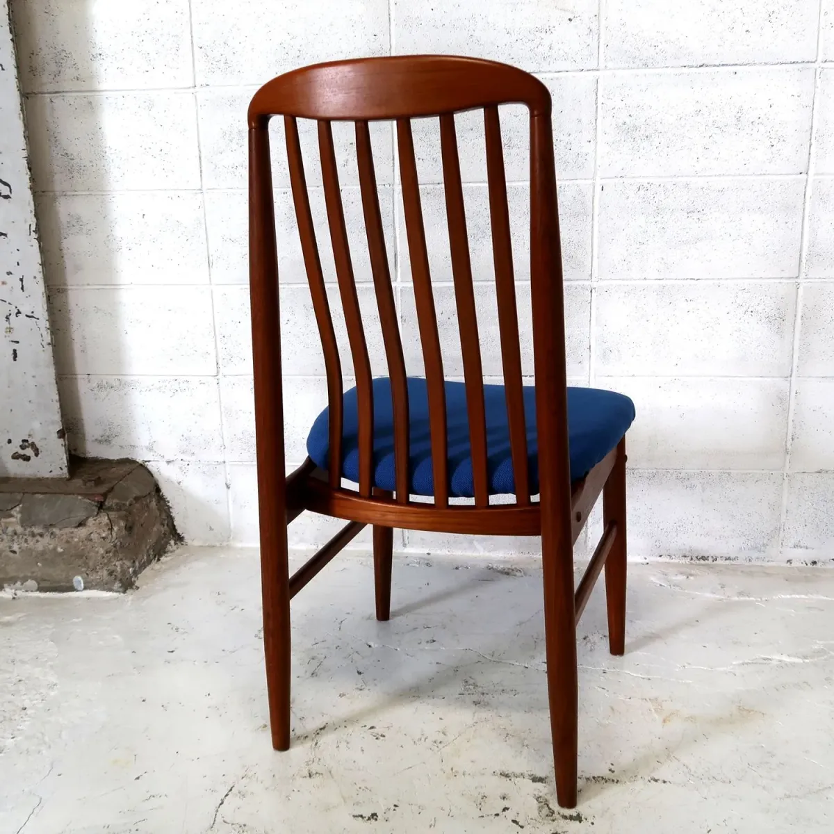 アンティーク ウッドチェア チークウッド