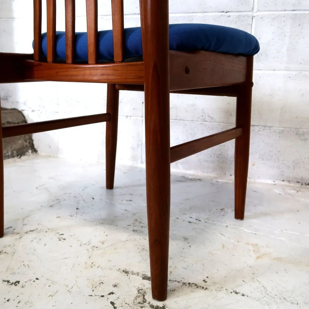 アンティーク ウッドチェア チークウッド