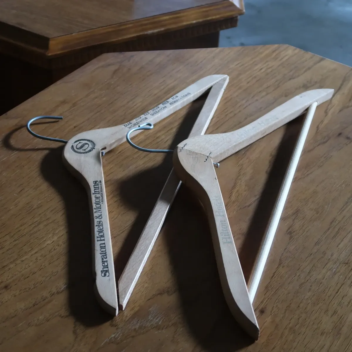 Hilton Hotels ビンテージ ウッドハンガー