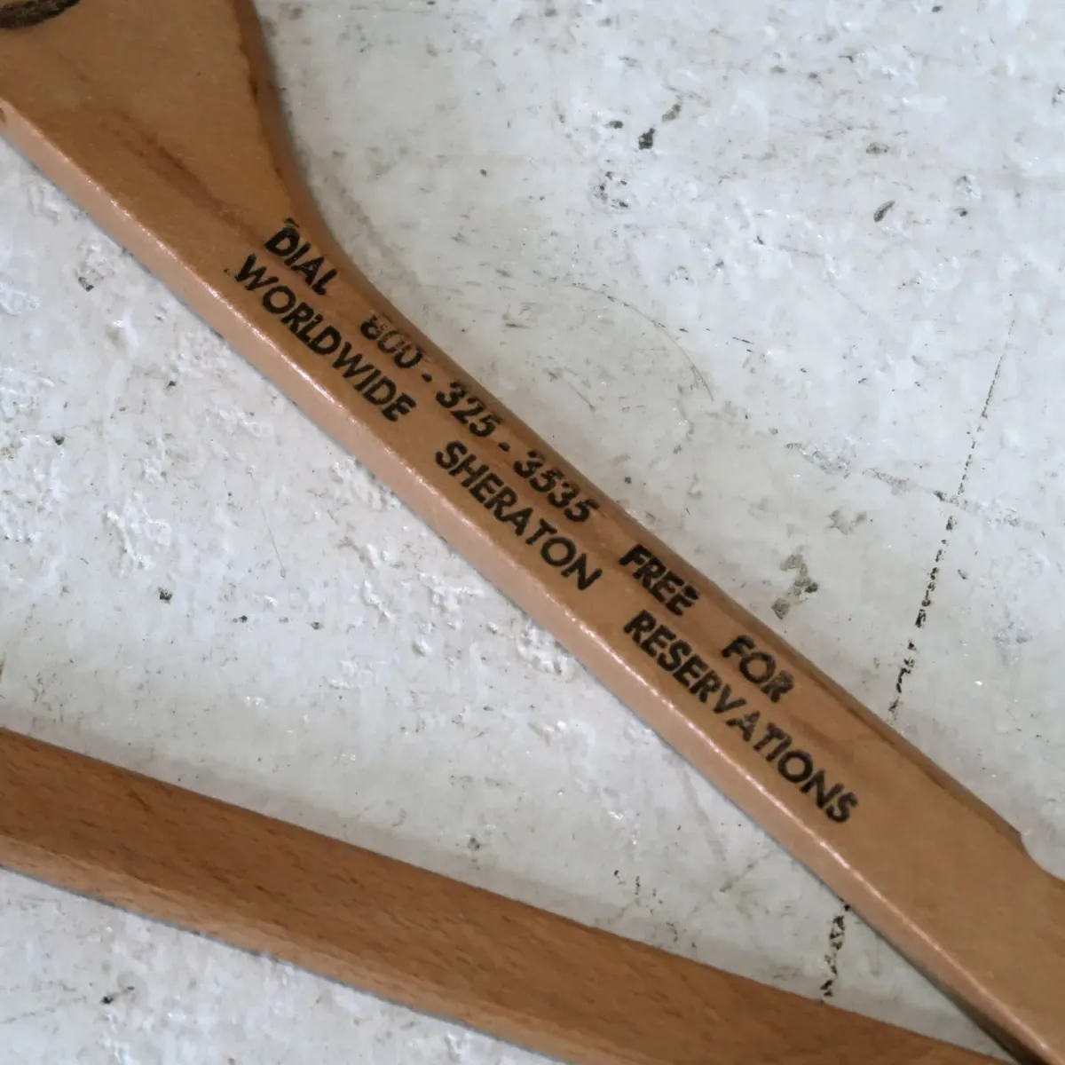 Sheraton Hotels ビンテージ ウッドハンガー