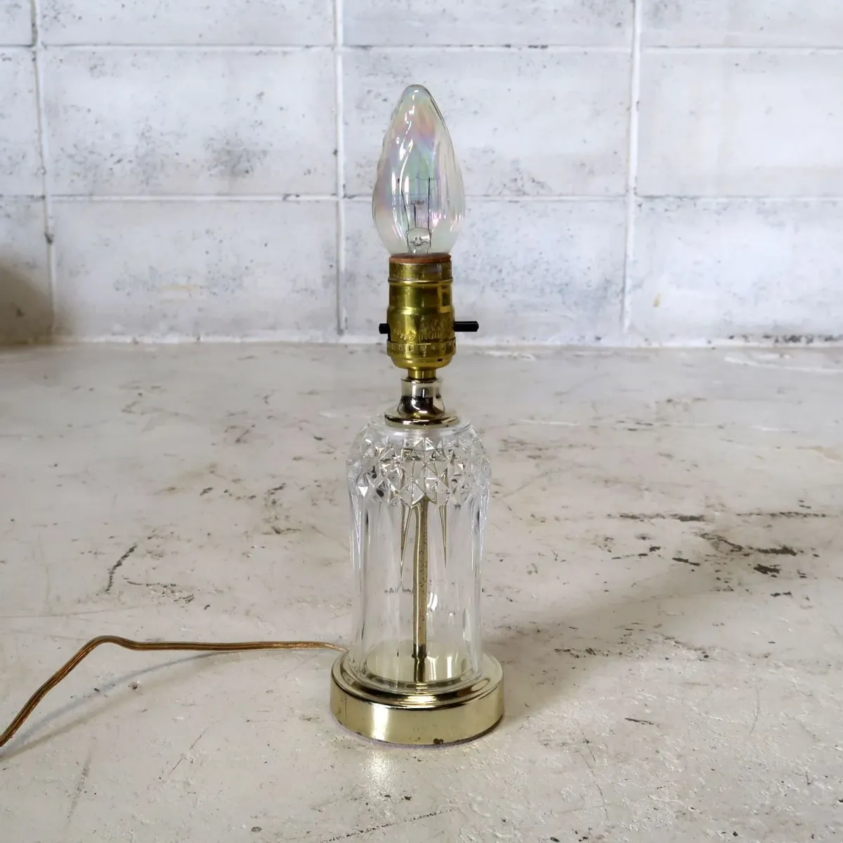 アンティーク ガラスベース テーブルランプ