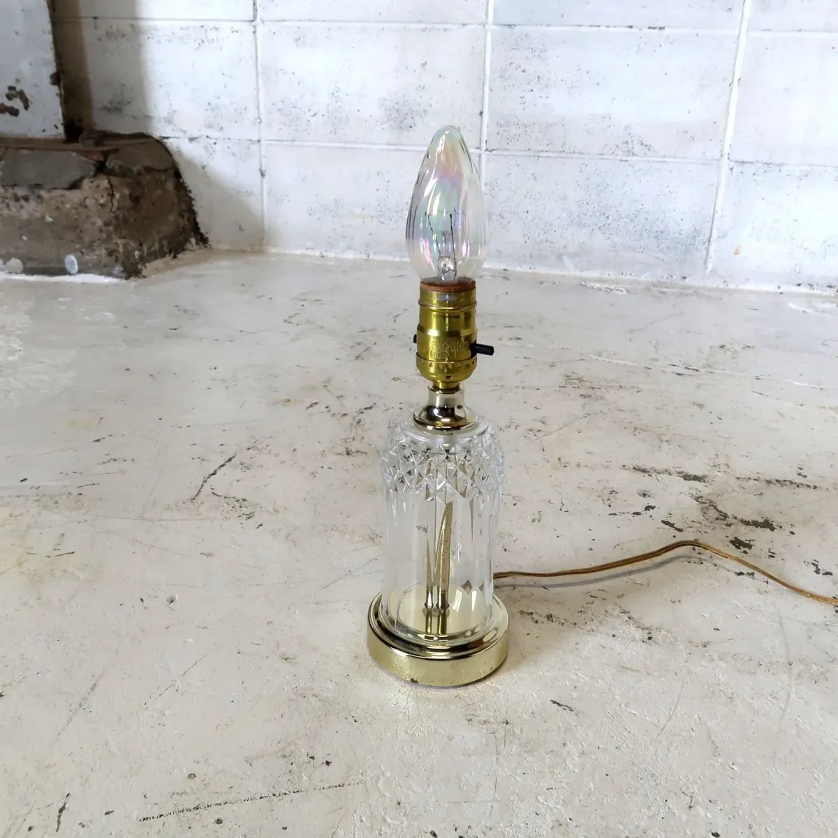 アンティーク ガラスベース テーブルランプ