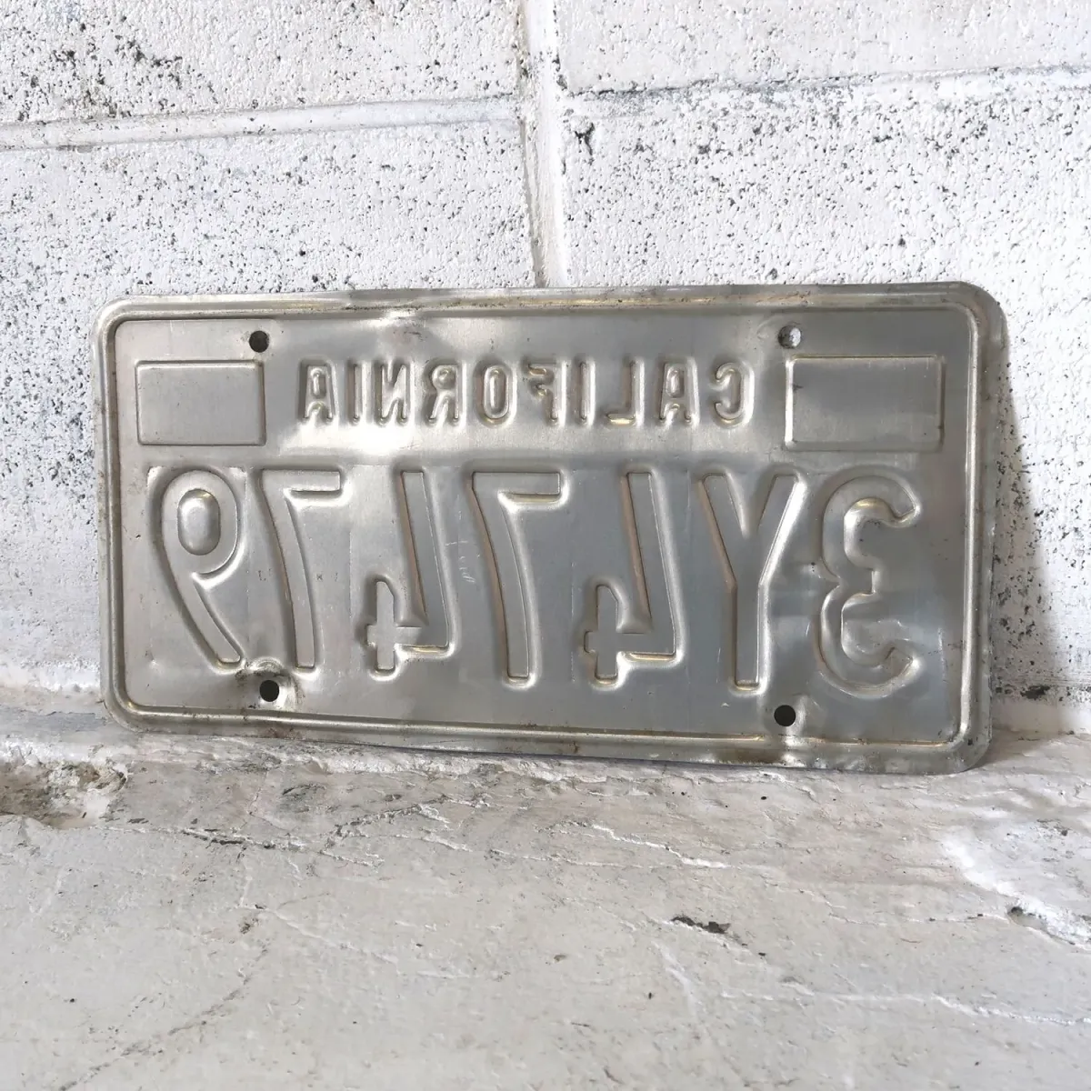 CALIFORNIA USEDナンバープレート