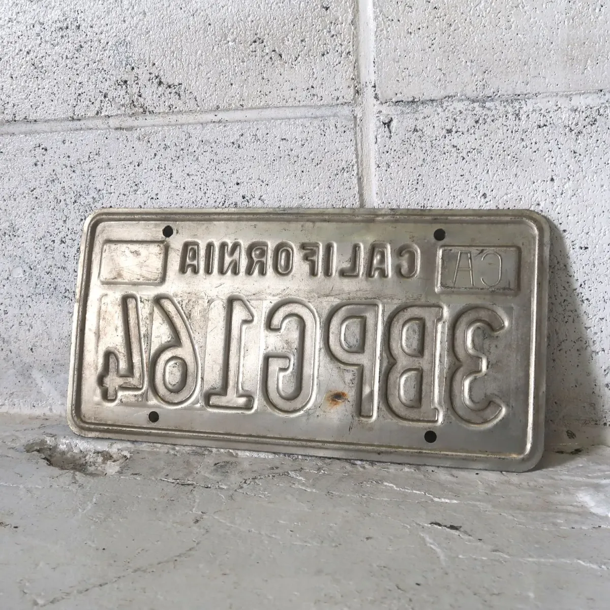 CALIFORNIA USEDナンバープレート