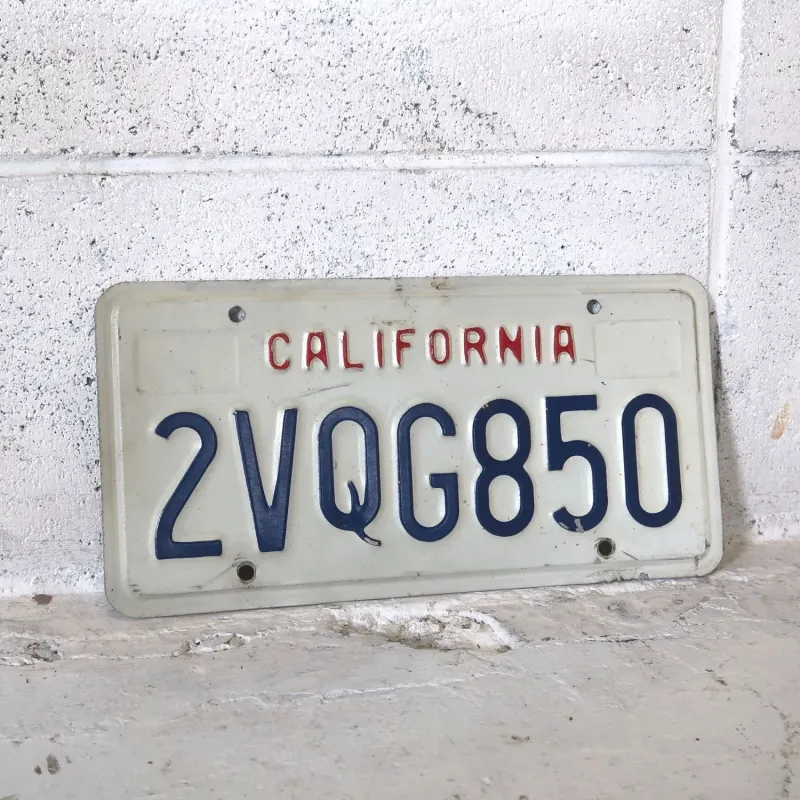 CALIFORNIA USEDナンバープレート