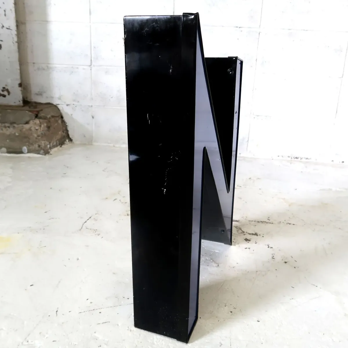 ビンテージ レターサイン N