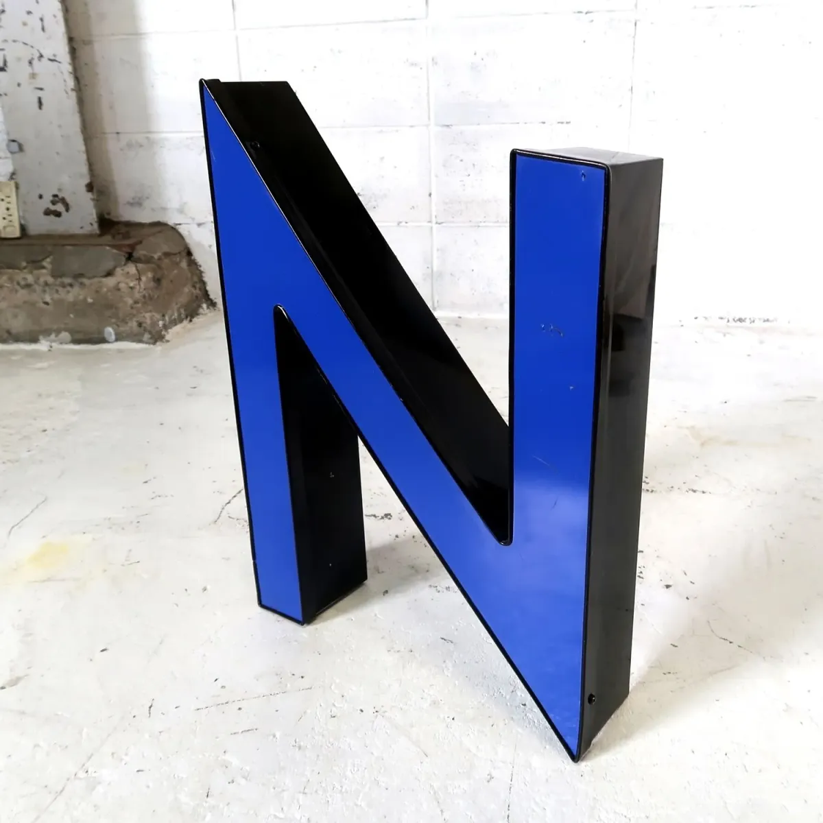 ビンテージ レターサイン N