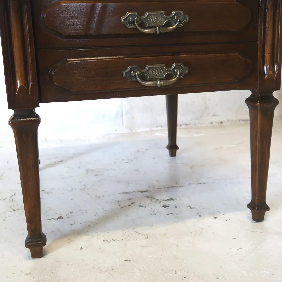 P.REINISCH.CO アンティーク サイドテーブル