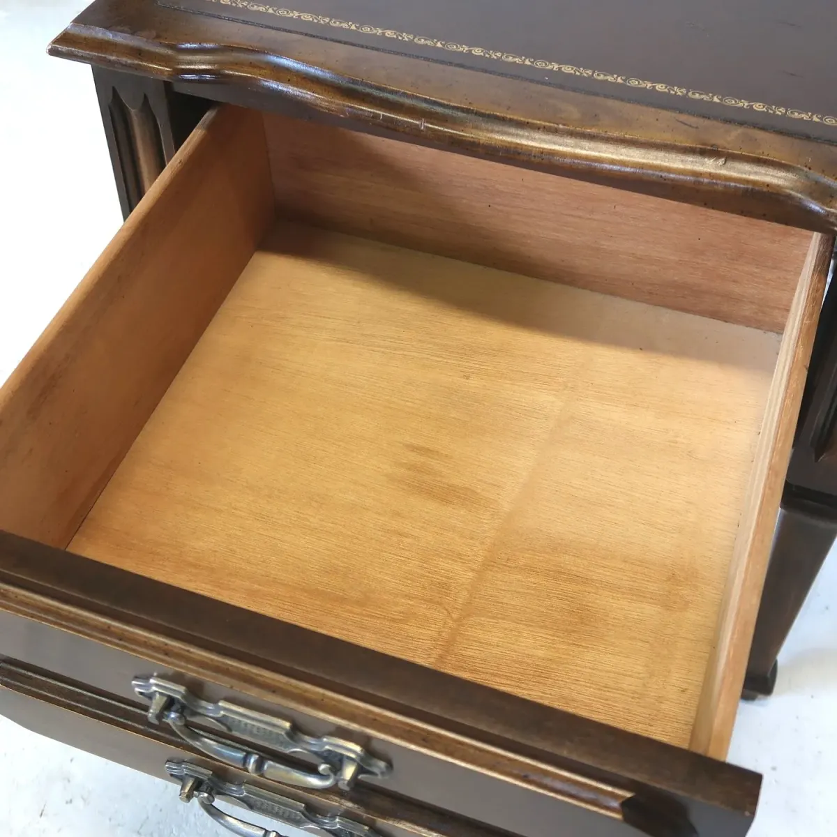 P.REINISCH.CO アンティーク サイドテーブル