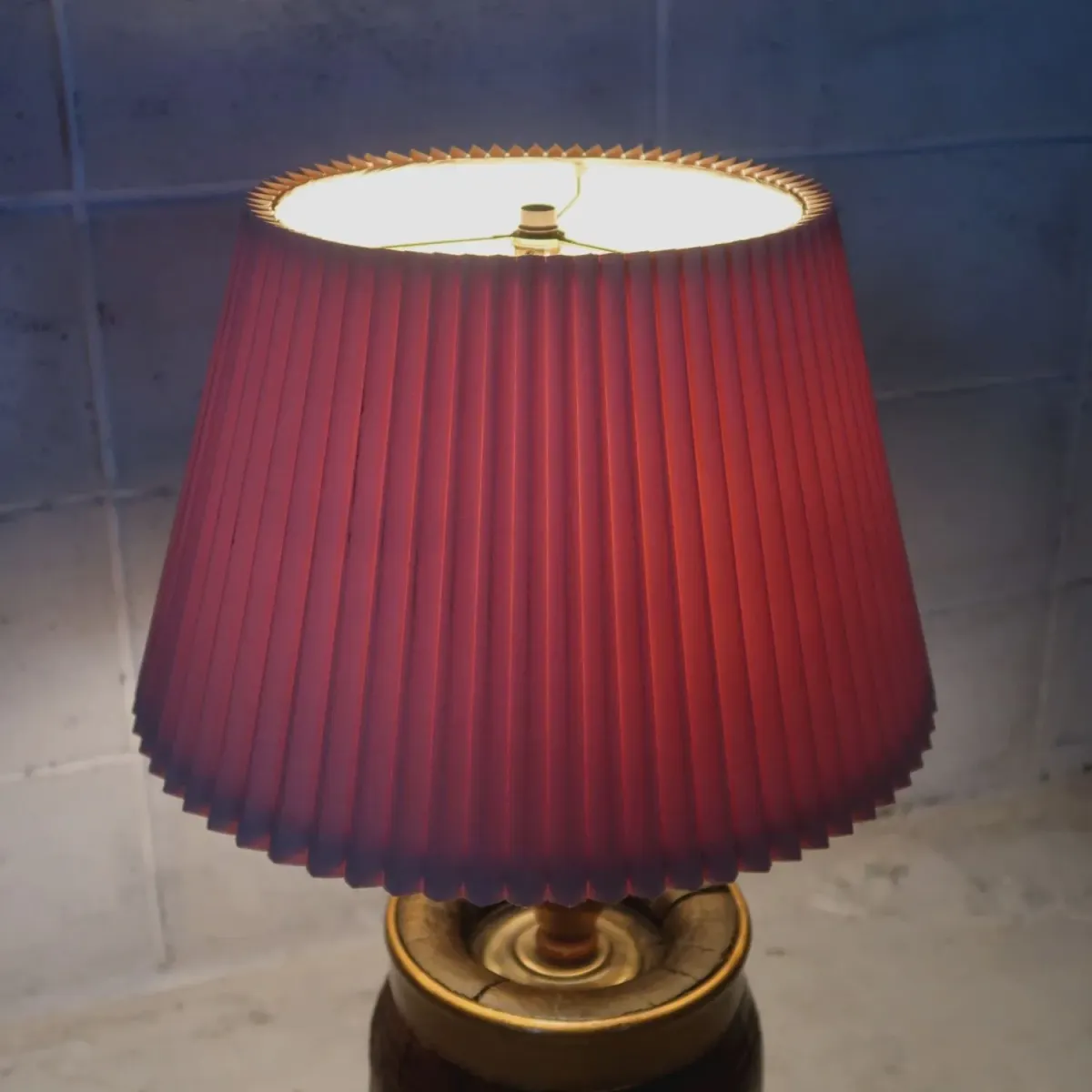 アンティーク ホイールハブ カスタムテーブルランプ