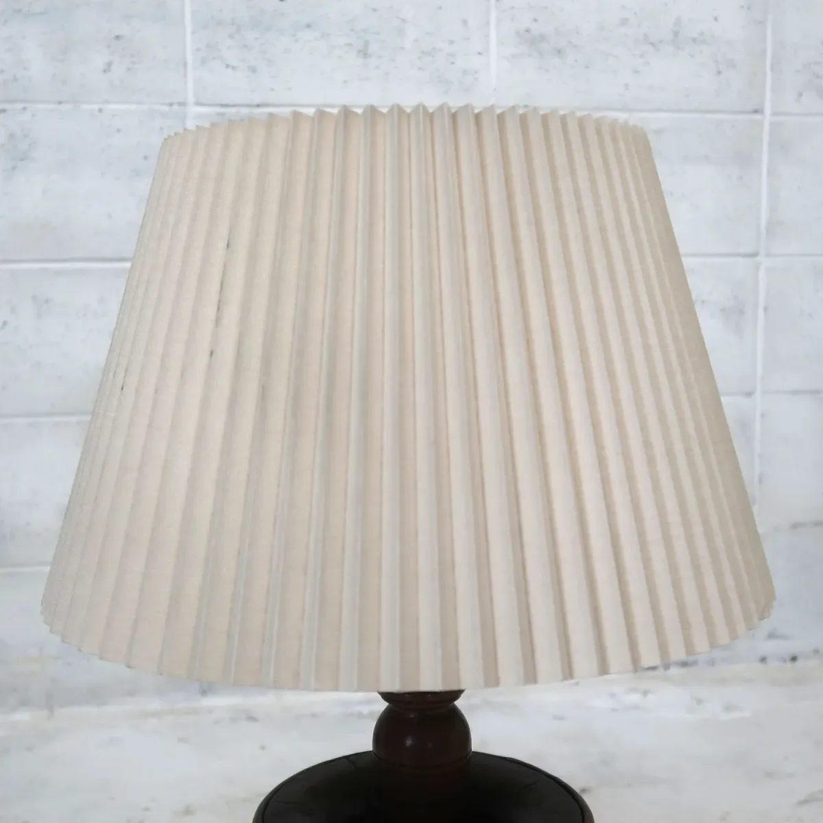 アンティーク ホイールハブ カスタムテーブルランプ