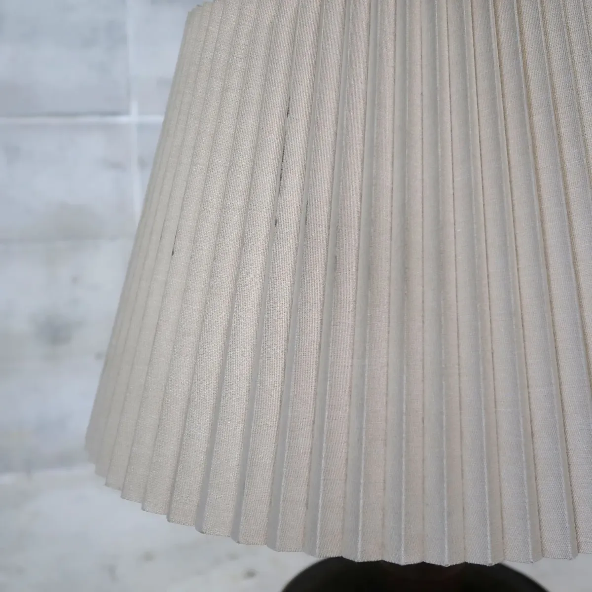 アンティーク ホイールハブ カスタムテーブルランプ