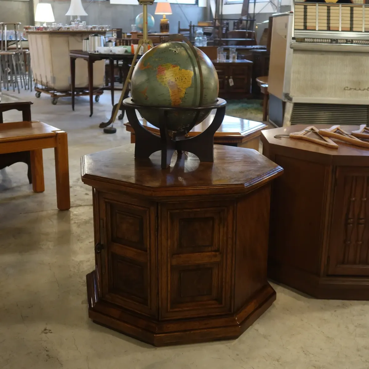 アンティーク サイドテーブル 八角形