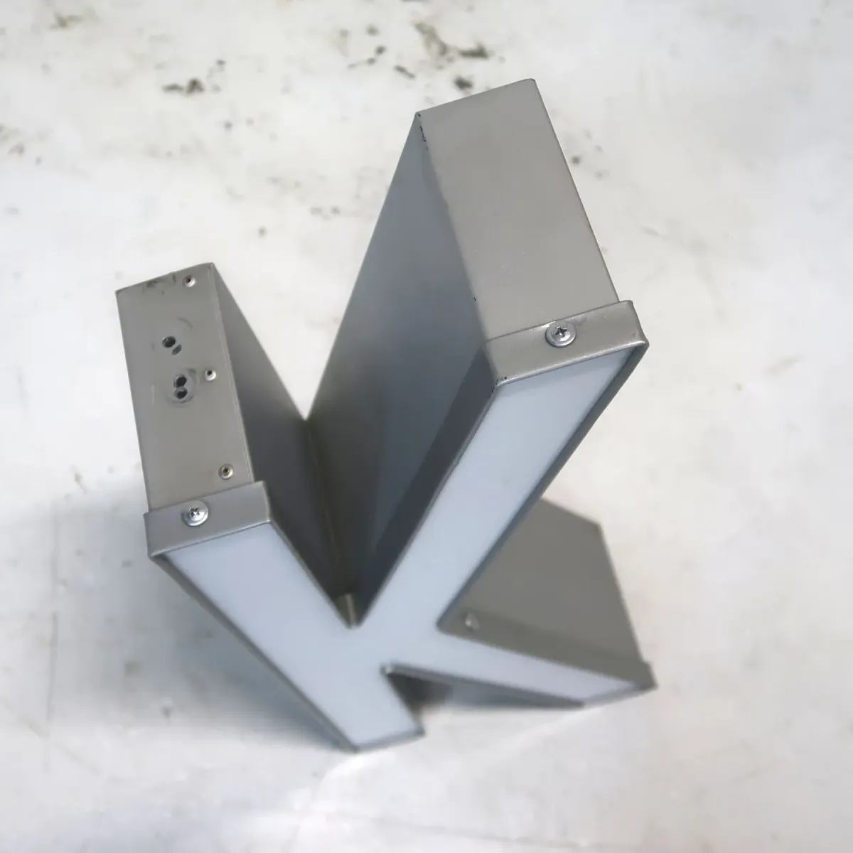 ビンテージ レターサイン K