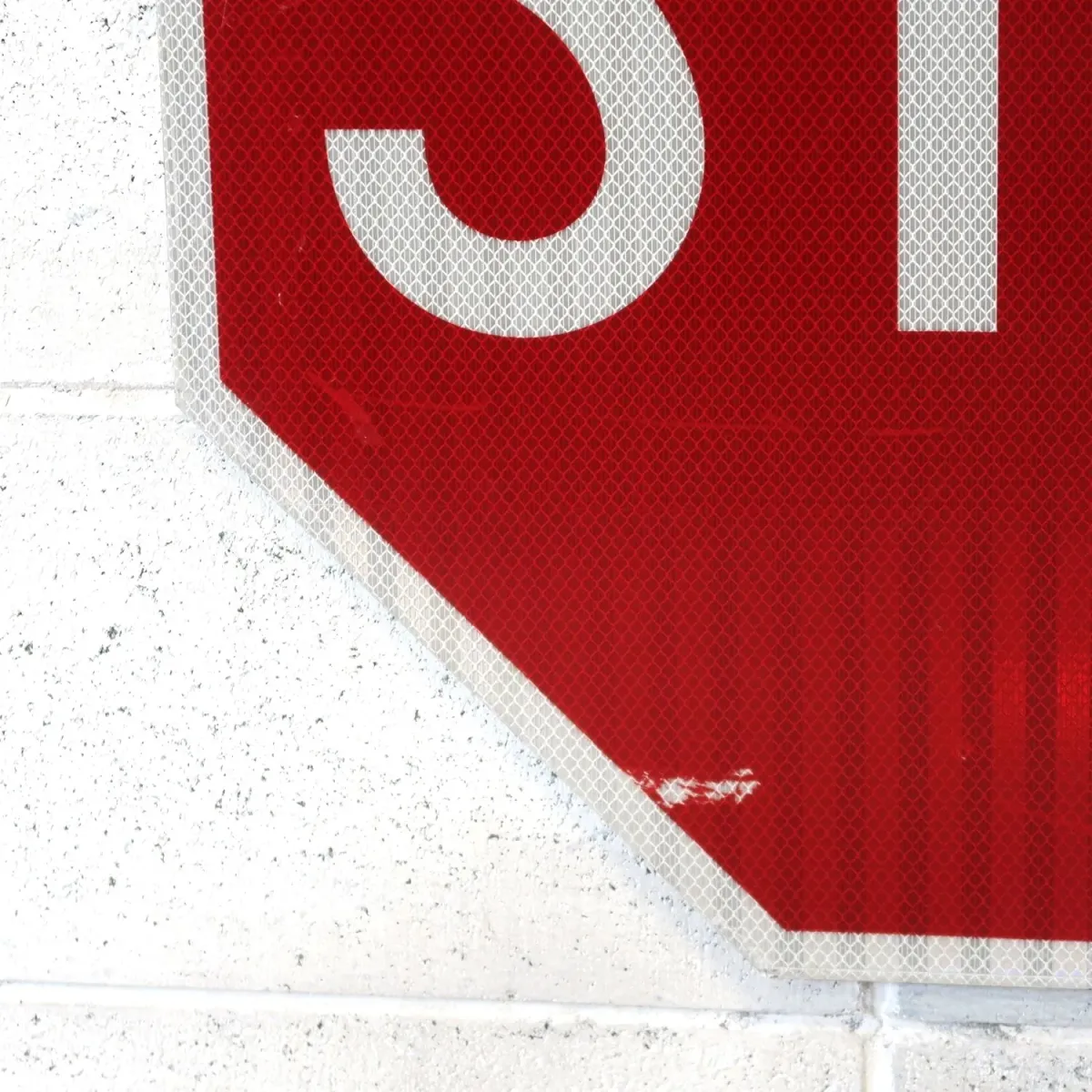 STOP ロードサイン