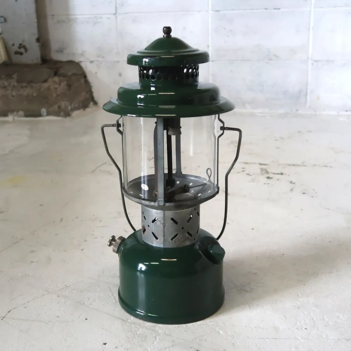 1947年製 コールマン ビンテージ ミリタリーランタン 220C